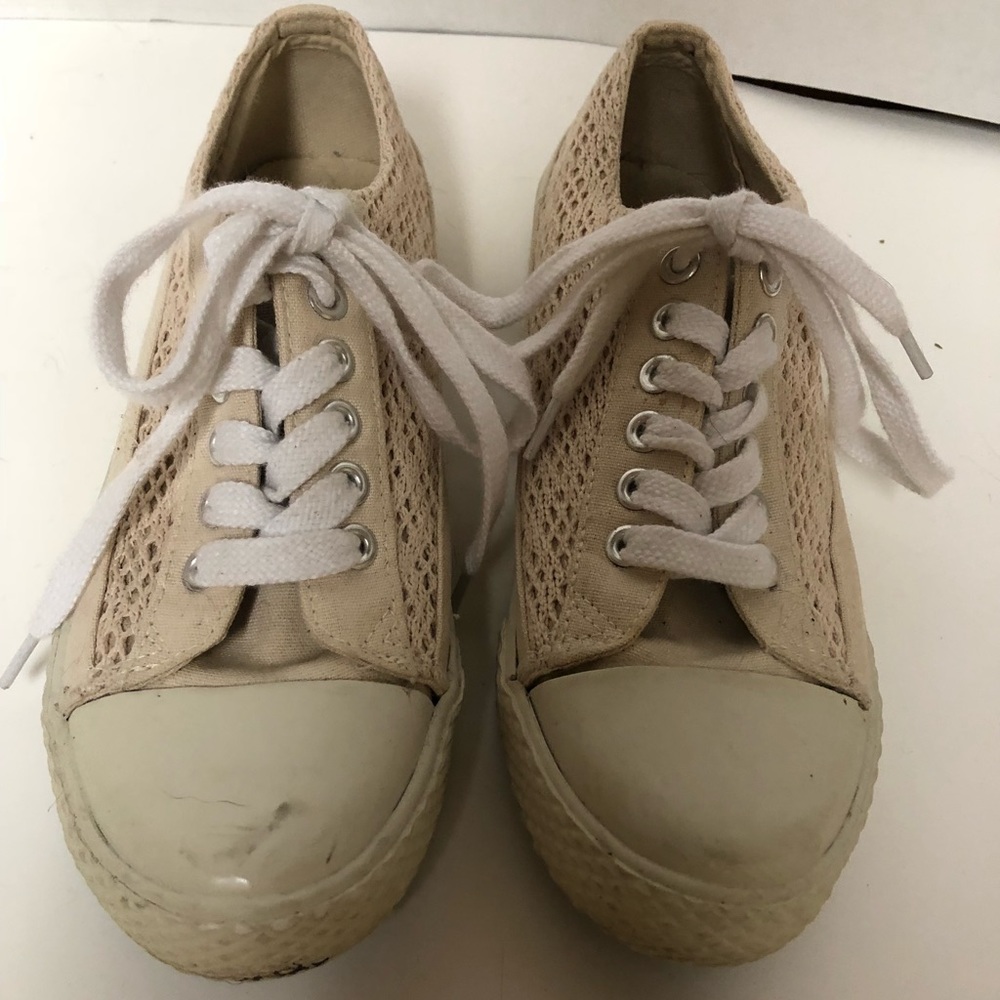Beige sneakers